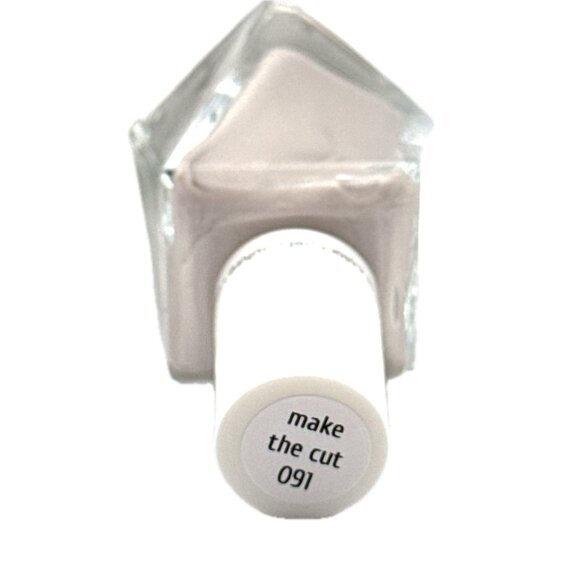 Essie MAKE THE CUT #091 Nail Polish Lacquer - Picture 2 of 7